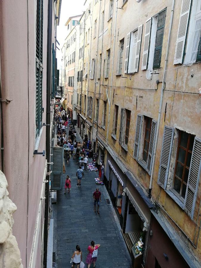 Homeholidaysanremo - Palace Exterior foto